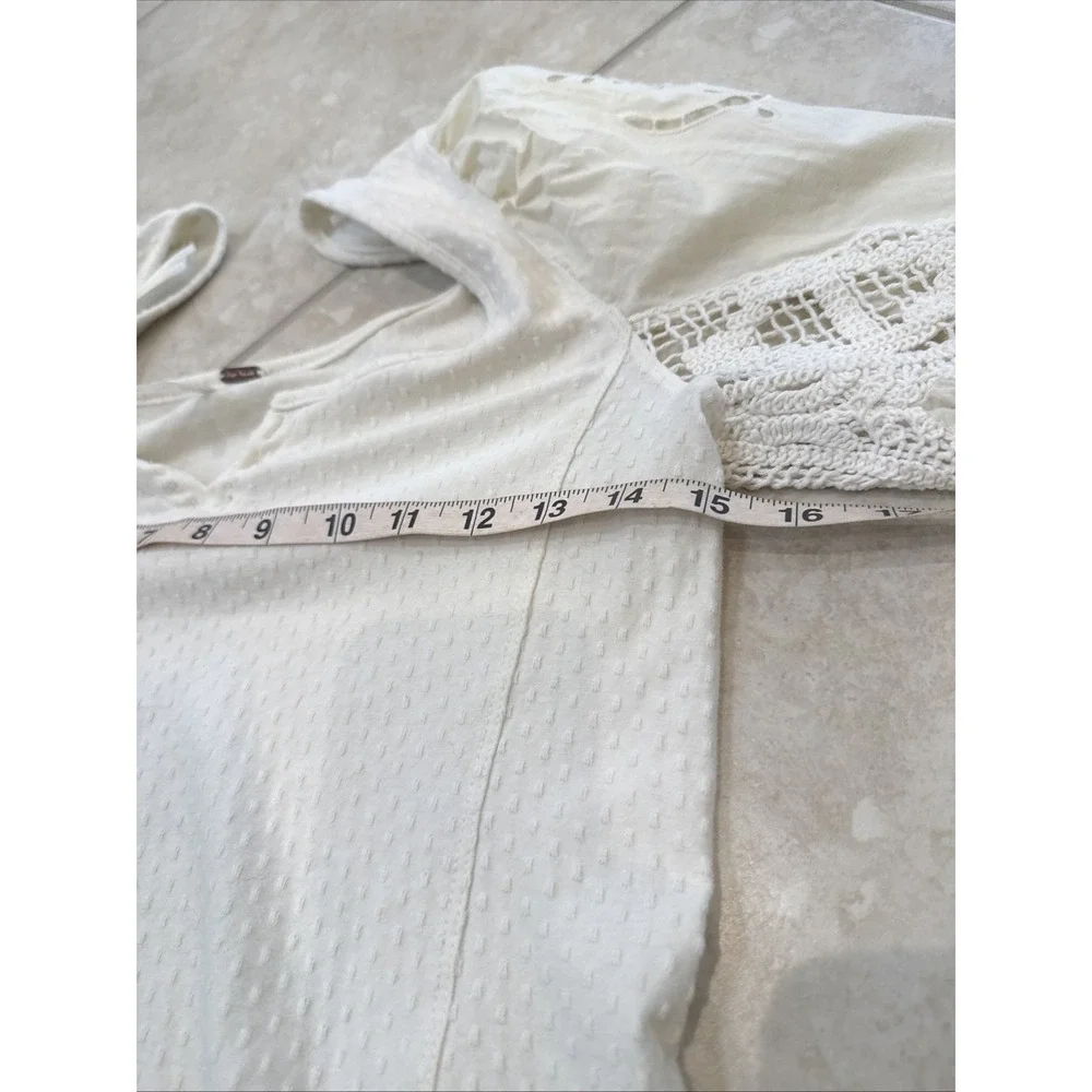 Free People Cream Swiss Dot Crochet Eyelet Lace Sleeve Boho Top‎ Small Ivory